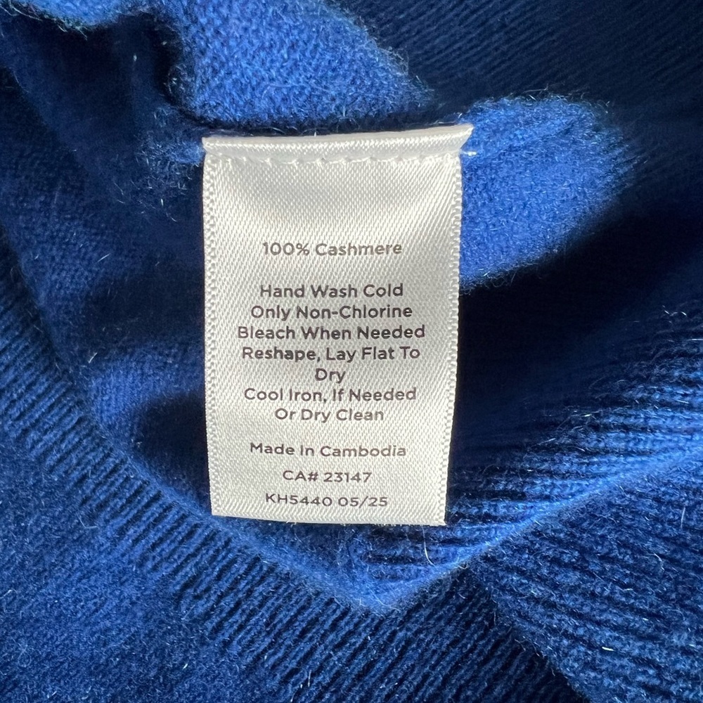 Talbots Pure Cashmere V-neck Sweater in Blue Majesty Size XL Like New - Picture 5 of 8